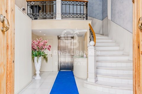 Apartment à vendre à Barcelona, Espagne, 3 chambres, 221 m2 No. 159789 - photo 24