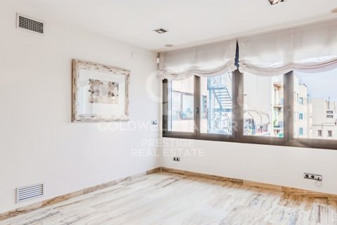 Appartamento in vendita a Barcelona, Spagna 3 camere da letto, 221 mq. N° 159789 - foto 8