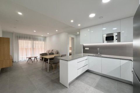 Продажа квартиры в Торревьеха, Аликанте, Испания 3 спальни, 113м2 №148678 - фото 16