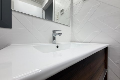 Продажа квартиры в Торревьеха, Аликанте, Испания 2 спальни, 103м2 №148679 - фото 15