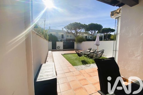 Kaupunkipientalo myytävänä Chiclana de la Frontera, Cadiz, Espanja, 4 makuuhuonetta, 125 m2 No. 152545 - kuva 5