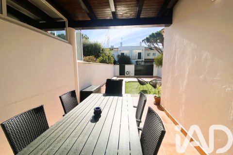 Kaupunkipientalo myytävänä Chiclana de la Frontera, Cadiz, Espanja, 4 makuuhuonetta, 125 m2 No. 152545 - kuva 4