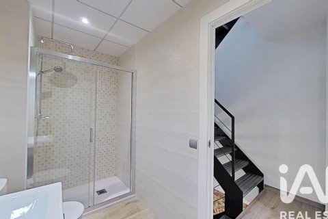 Talo myytävänä Sant Carles De La Rapita, Tarragona, Espanja, 2 makuuhuonetta, 105 m2 No. 152546 - kuva 12