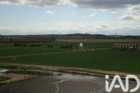 Propiedad comercial en venta en Toledo, España No. 152549 - foto 9