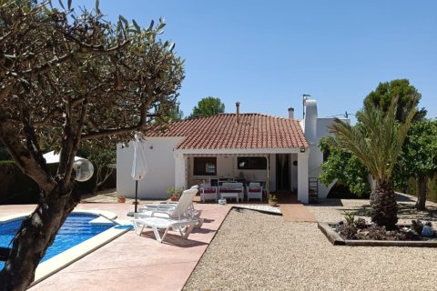 Продажа дома в Л'Аметлья-де-Мар, Таррагона, Испания 3 спальни, 196м2 №152550 - фото 25