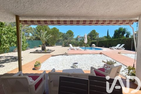 Hus i L'Ametlla de Mar, Tarragona, Spanien 3 sovrum, 196 kvm. Nr. 152550