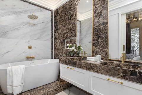 Apartament w Barcelona, Hiszpania 3 sypialnie, 161 mkw. nr 150812 – zdjęcie 14