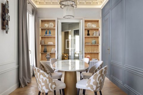 Apartament w Barcelona, Hiszpania 3 sypialnie, 161 mkw. nr 150812 – zdjęcie 4