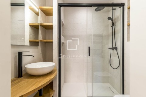 Apartament w Barcelona, Hiszpania 3 sypialnie, 128 mkw. nr 150817 – zdjęcie 23