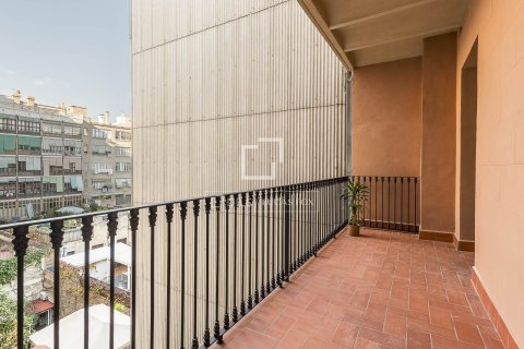 Apartament w Barcelona, Hiszpania 3 sypialnie, 128 mkw. nr 150817 – zdjęcie 26