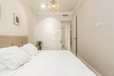 Apartament w Barcelona, Hiszpania 3 sypialnie, 128 mkw. nr 150817 – zdjęcie 29