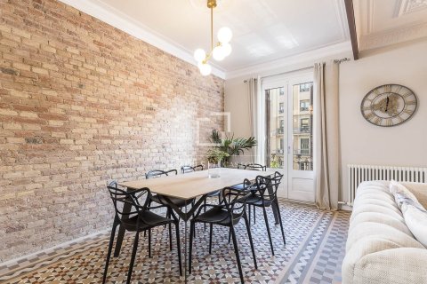 Apartament w Barcelona, Hiszpania 3 sypialnie, 128 mkw. nr 150817 – zdjęcie 5