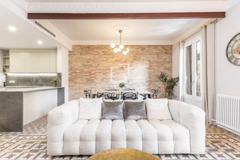 Apartament w Barcelona, Hiszpania 3 sypialnie, 128 mkw. nr 150817 – zdjęcie 3