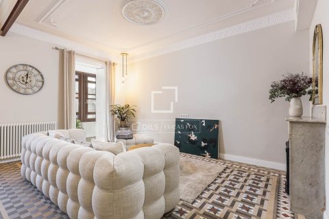 Apartament w Barcelona, Hiszpania 3 sypialnie, 128 mkw. nr 150817 – zdjęcie 9