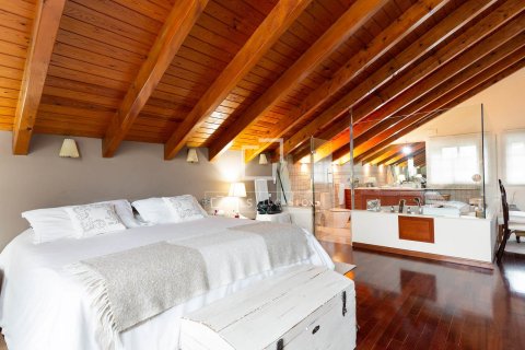 Villa for sale in Castelldefels, Barcelona, Spain 4 bedrooms, 245 sq.m. No. 150816 - photo 24