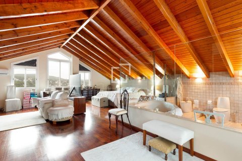 Villa for sale in Castelldefels, Barcelona, Spain 4 bedrooms, 245 sq.m. No. 150816 - photo 18