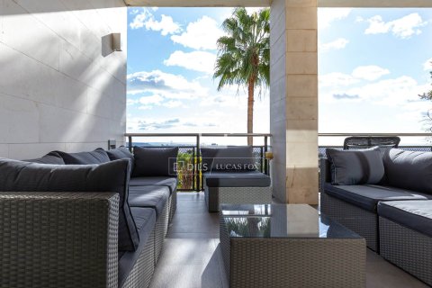 Villa for sale in Esplugues de Llobregat, Barcelona, Spain 5 bedrooms, 451 sq.m. No. 150815 - photo 6