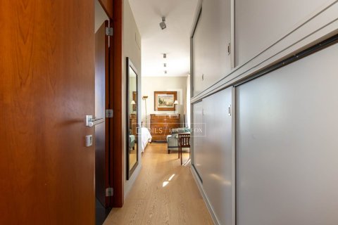 Villa for sale in Esplugues de Llobregat, Barcelona, Spain 5 bedrooms, 451 sq.m. No. 150815 - photo 23