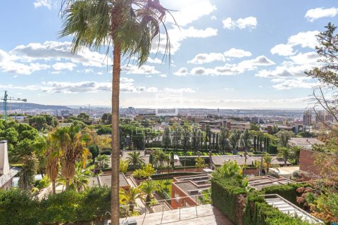 Villa for sale in Esplugues de Llobregat, Barcelona, Spain 5 bedrooms, 451 sq.m. No. 150815 - photo 7