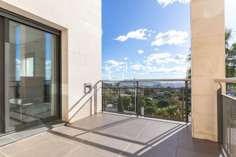 Villa for sale in Esplugues de Llobregat, Barcelona, Spain 5 bedrooms, 451 sq.m. No. 150815 - photo 28