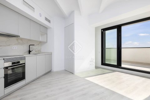 Penthouse w Barcelona, Hiszpania 1 sypialnia, 64 mkw. nr 150811 – zdjęcie 15