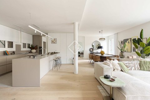 Apartment for sale in Barcelona, Spain 2 bedrooms, 146 sq.m. No. 150813 - photo 16