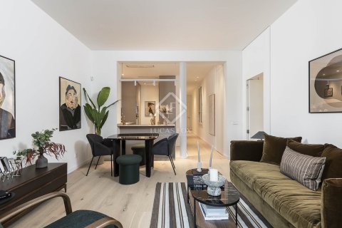 Apartment for sale in Barcelona, Spain 2 bedrooms, 146 sq.m. No. 150813 - photo 18