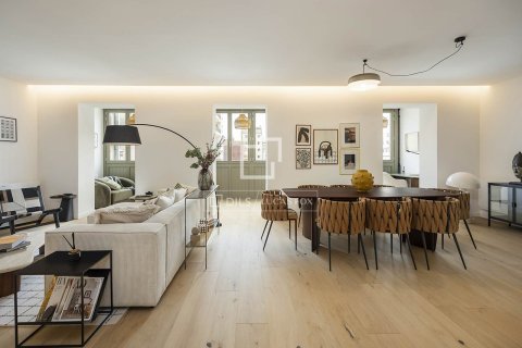 Appartamento in vendita a Barcelona, Spagna 2 camere da letto, 146 mq. N° 150813 - foto 2
