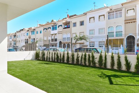 Bungalow till salu Torrevieja, Alicante, Spanien 2 sovrum, 98 kvm. Nr. 135770 - foto 14
