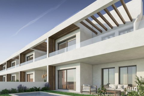 Bungalow till salu Torrevieja, Alicante, Spanien 2 sovrum, 98 kvm. Nr. 135770 - foto 13