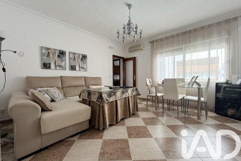Квартира в Лепе, Уэльва, Испания 4 спальни, 106м2 №184933