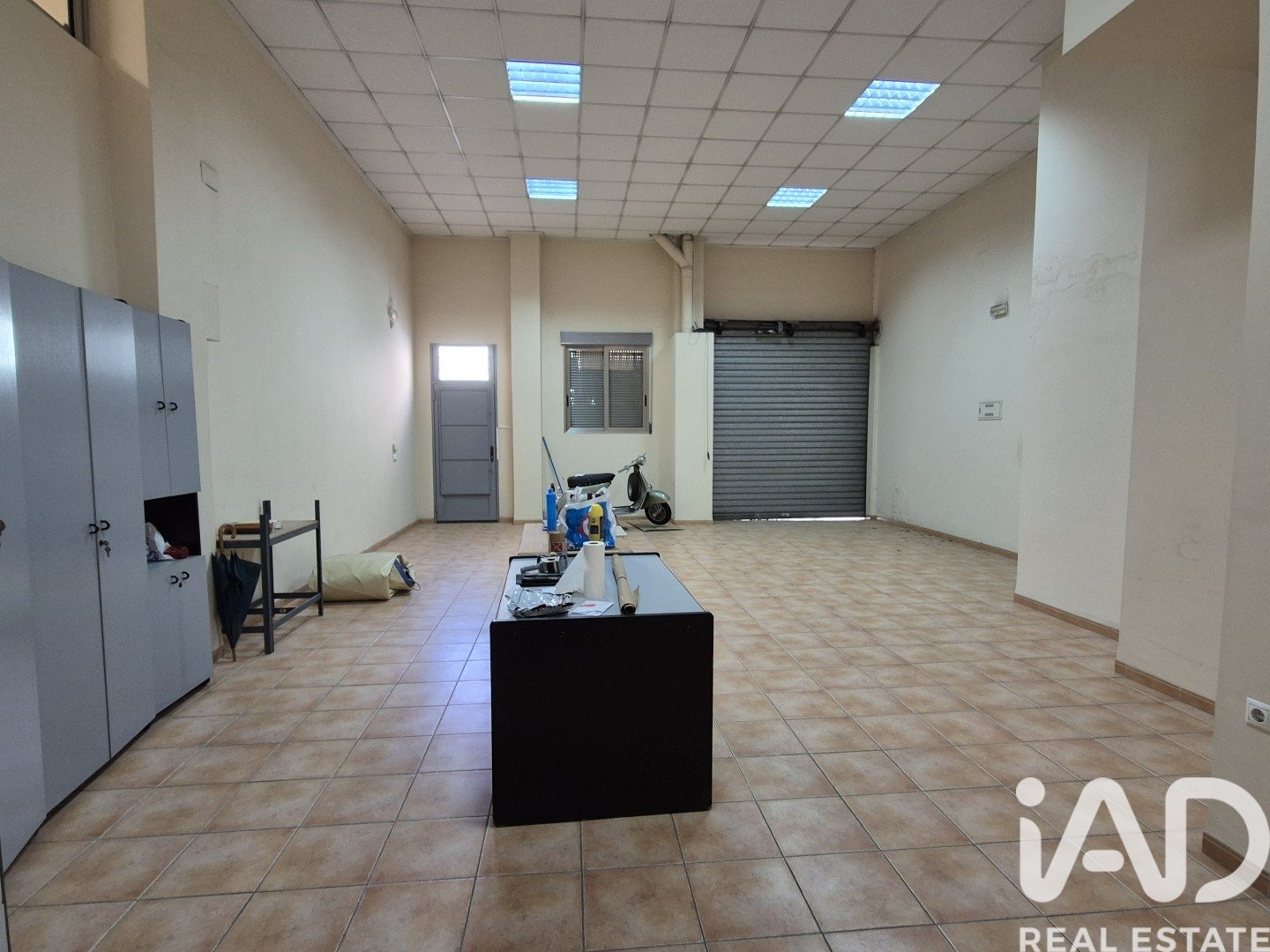 Propiedad comercial en Onda, Castellón, España 2 dormitorios, 155 m2 No. 184935