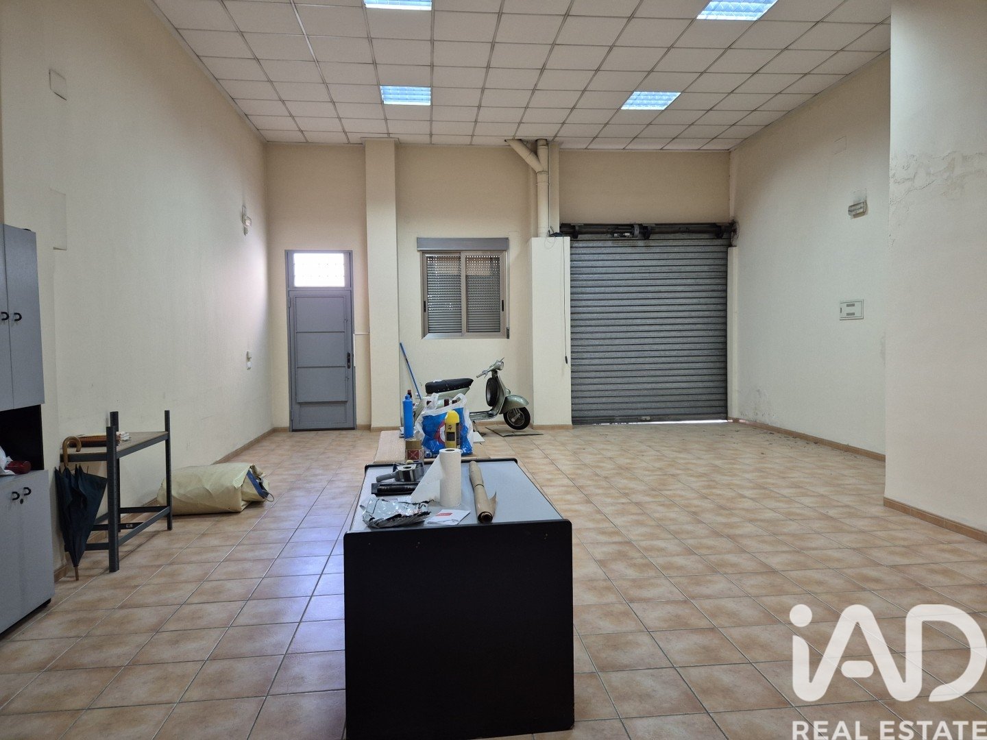 Propiedad comercial en Onda, Castellón, España 2 dormitorios, 155 m2 No. 184935