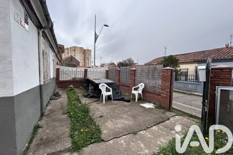 Продажа квартиры в Сан Андрес дель Рабанедо, Леон, Испания 2 спальни, 56м2 №184936 - фото 5