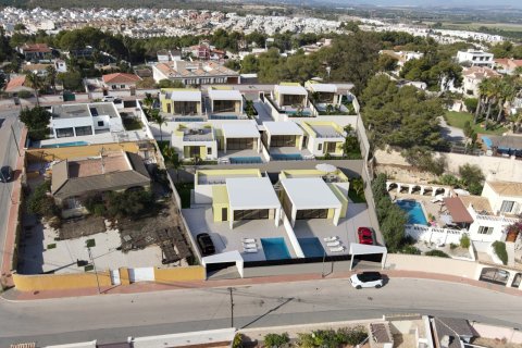 Villa for sale in Torrevieja, Alicante, Spain 3 bedrooms, 120 sq.m. No. 182183 - photo 16