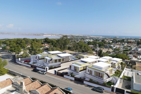 Villa for sale in Torrevieja, Alicante, Spain 3 bedrooms, 120 sq.m. No. 182183 - photo 17