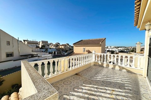 Villa for sale in Ciudad Quesada, Alicante, Spain 3 bedrooms, 89 sq.m. No. 193630 - photo 19