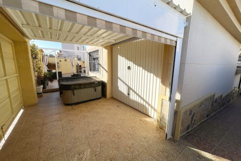 Villa for sale in Ciudad Quesada, Alicante, Spain 3 bedrooms, 89 sq.m. No. 193630 - photo 26