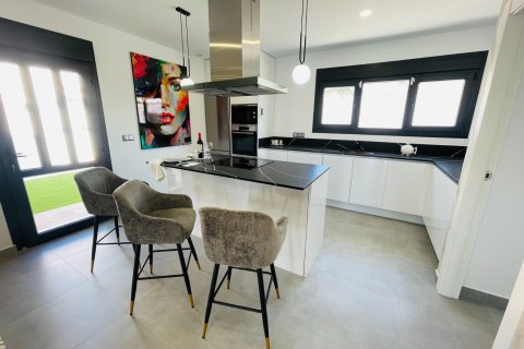 Продажа виллы в Торревьеха, Аликанте, Испания 5 спален, 368м2 №156298 - фото 30