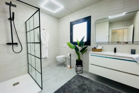 Продажа виллы в Торревьеха, Аликанте, Испания 5 спален, 368м2 №156298 - фото 26