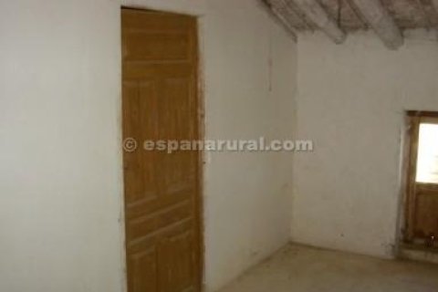 House for sale in Albox, Almeria, Spain 4 bedrooms, 300 sq.m. No. 184184 - photo 7
