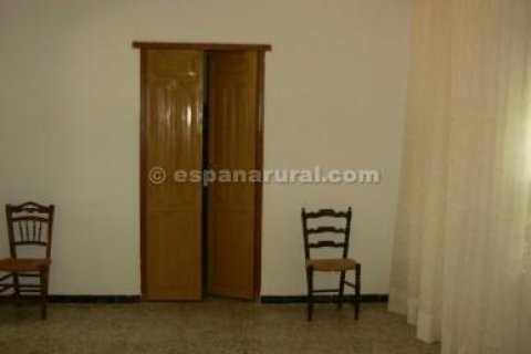 House for sale in Albox, Almeria, Spain 4 bedrooms, 300 sq.m. No. 184184 - photo 2