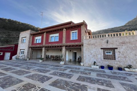 Villa for sale Raiguero de Bonanza, Alicante, Spain 4 bedrooms, 376 sq.m. No. 115919 - photo 3