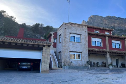Villa for sale Raiguero de Bonanza, Alicante, Spain 4 bedrooms, 376 sq.m. No. 115919 - photo 4