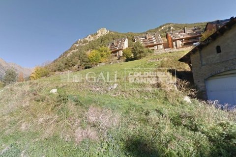 Tontti myytävänä Principado De Andorra (Ninguna Poblacion Tiene C.P.), Lleida, Espanja , 9010 m2 No. 158494 - kuva 2