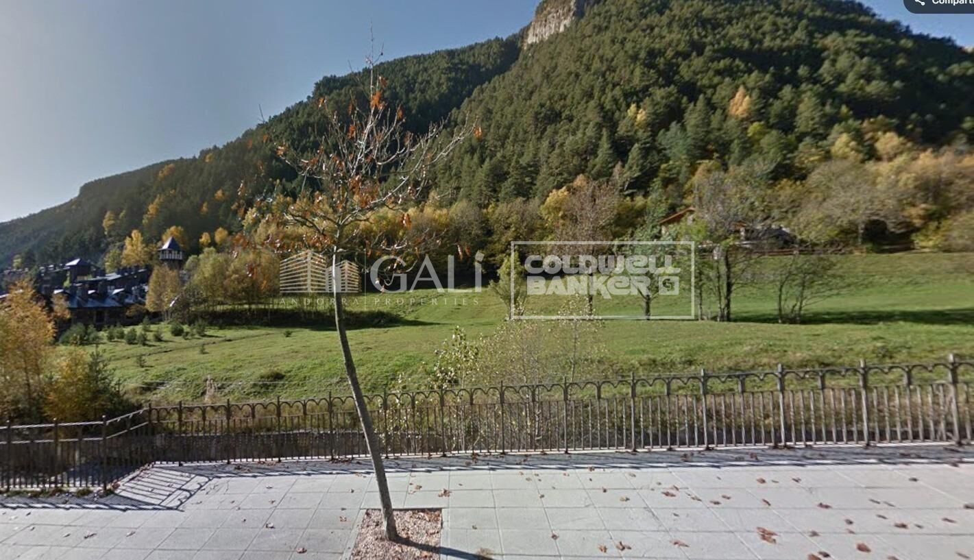 Zemes gabals Principado De Andorra (Ninguna Poblacion Tiene C.P.), Lleida, Spānijā 3045 m2 Nr. 158495