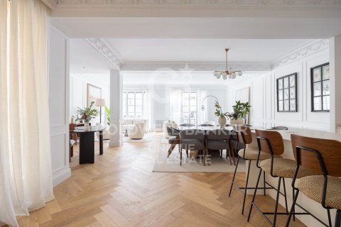 Wohnung zum Verkauf in Madrid, Spanien 4 Schlafzimmer, 243 m2 Nr. 158496 - Foto 6