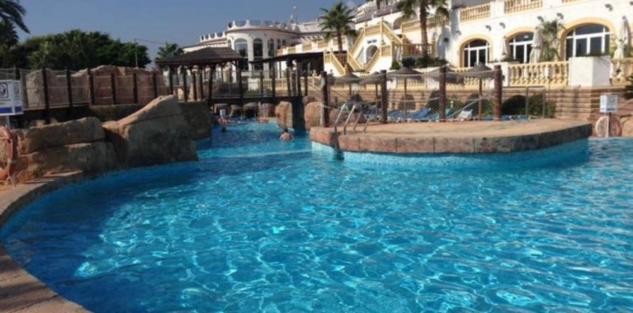 Bungalow in Calpe, Alicante, Spain 1 bedroom, 57 sq.m. No. 146483