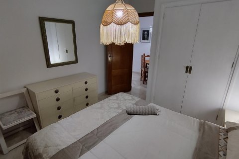 Apartment à louer à Alicante, Espagne, 1 chambre, 70 m2 No. 146480 - photo 7