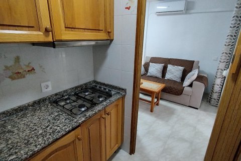 Apartment à louer à Alicante, Espagne, 1 chambre, 70 m2 No. 146480 - photo 12